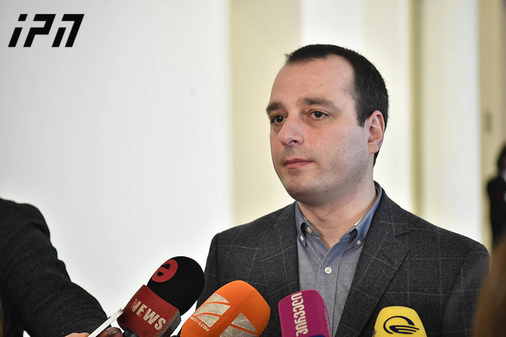 ირაკლი აბესაძის ინფორმაციით, „ქართუ ფონდმა“ ყოფილი იპოდრომის ტერიტორია საკუთრებაში დაიბრუნა
