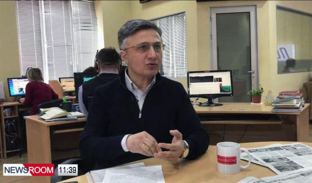 ლევან ალაფიშვილი - ბაკურიანში, ე.წ. 25-იანების საბაგიროზე საბჭოთა კავშირის სიმბოლიკიანი რუბლის გამოყენება კანონდარღვევაა და ფაქტზე სახელმწიფო უსაფრთხოების სამსახურმა მოკვლევა უნდა დაიწყოს