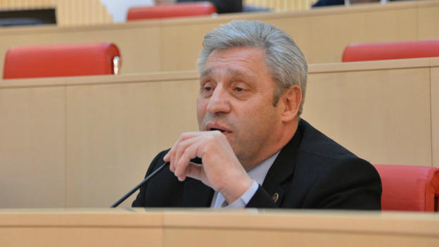 „საერთაშორისო გამჭვირვალობა - საქართველო“ - პარლამენტარი შოთა ხაბარელი დეკლარაციაში 4 უძრავ ქონებასა და ბიზნესს არ უთითებს