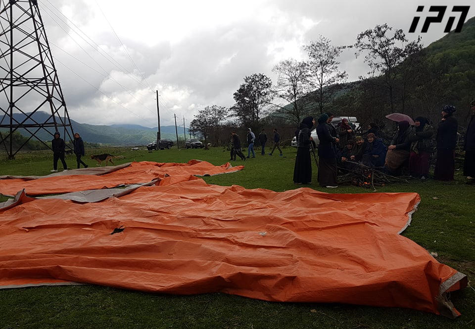 Protesters start setting up tents in Pankisi Gorge