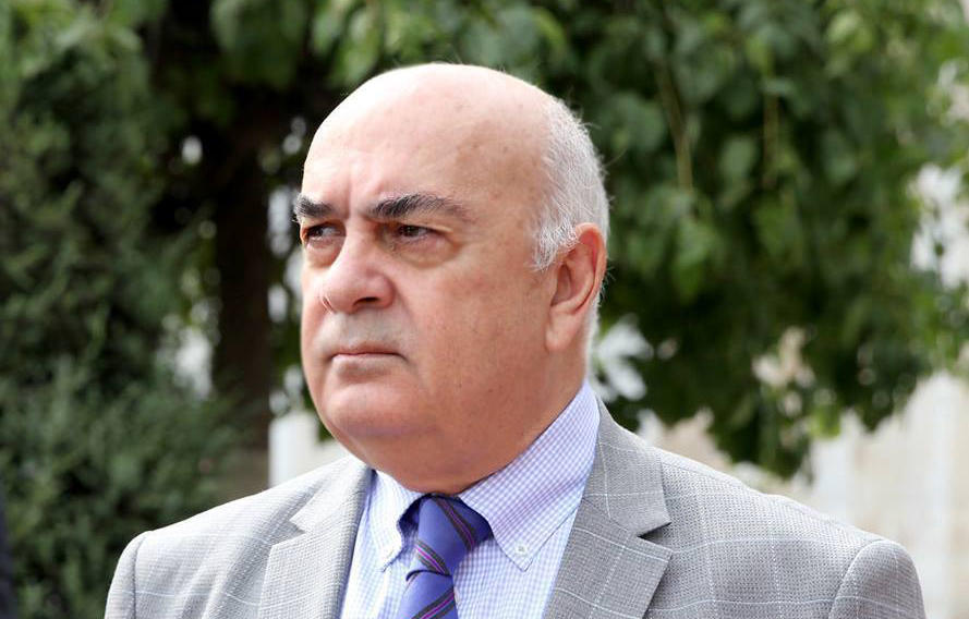 ვახტანგ ყოლბაია მიიჩნევს, რომ აფხაზეთის მთავრობაში შექმნილ დევნილთა სამინისტროს ცენტრალური მთავრობიდან ფუნქციები უნდა გადაეცეს