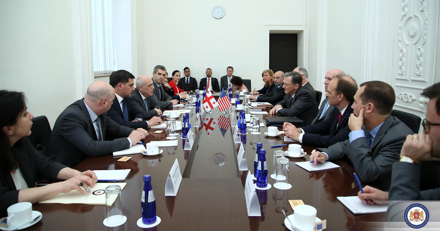 დავით ზალკალიანი ევროპისა და ევრაზიის საკითხებში აშშ-ის სახელმწიფო მდივნის თანაშემწის მოადგილეს შეხვდა