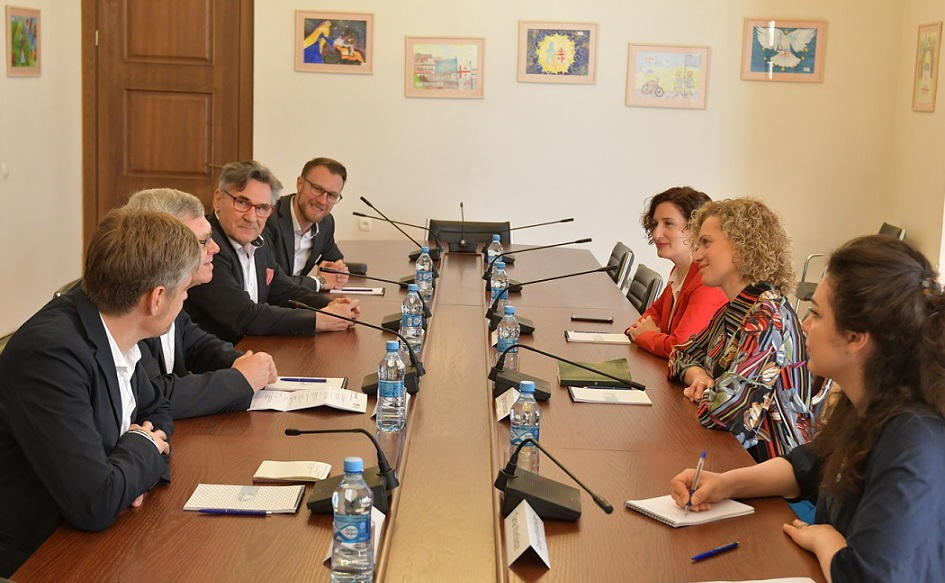 თამარ ხულორდავა კონრად ადენაუერის სახელობის ფონდის ხელმძღვანელებს შეხვდა