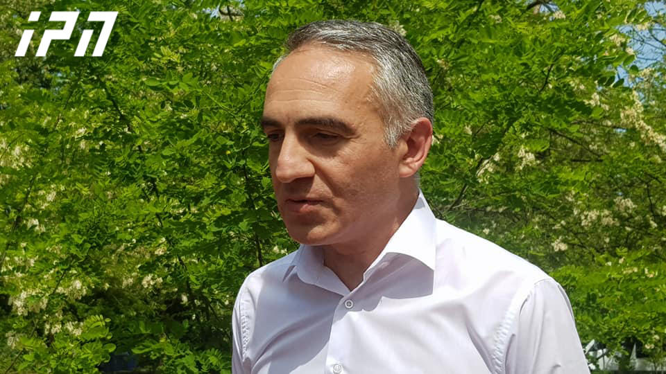 მიხეილ ბატიაშვილი პედაგოგების საარჩევნო პროცესში ჩართულობას და სახელისუფლებო კანდიდატებისთვის მხარდაჭერაზე გავრცელებულ ინფორმაციას უარყოფს
