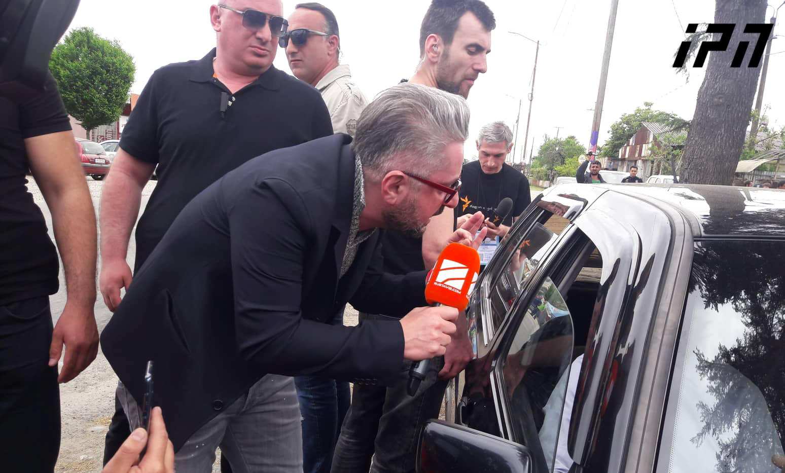 Conflict occurs between Nika Gvaramia and a citizen in Zugdidi polling station No 95