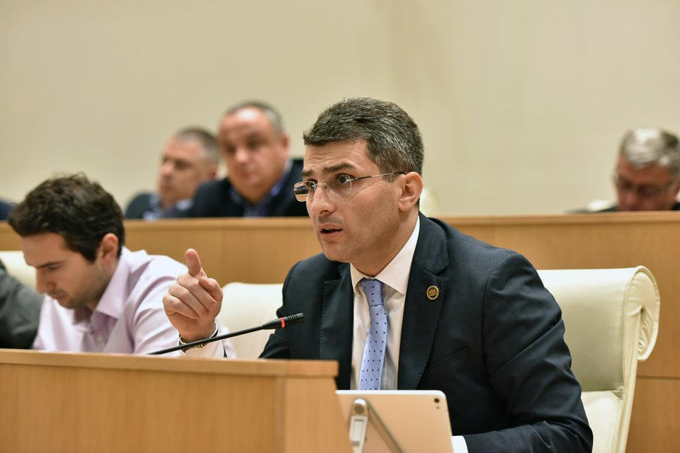 მამუკა მდინარაძე - რუსეთის ჰიმნის გულით მატარებელი ოპონენტები რეალობას აცდენილ მოცემულობას სთავაზობენ საზოგადოებას