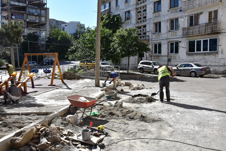 წყნეთში და ნუცუბიძის მიკრორაიონებში დასასვენებელი სივრცეების მოწყობა მიმდინარეობს