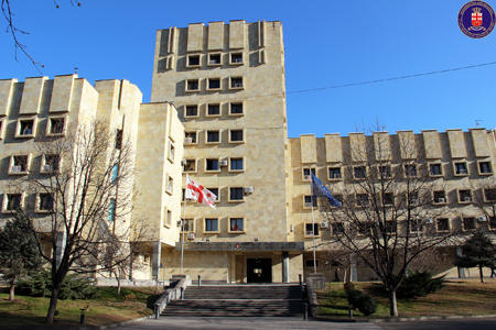 პროკურორი - პროკურატურა 20-21 ივნისის აქციის დროს დაშავებული 16 მოქალაქის დაზარალებულად ცნობასთან დაკავშირებით გამოძიებას აქტიურად აწარმოებს