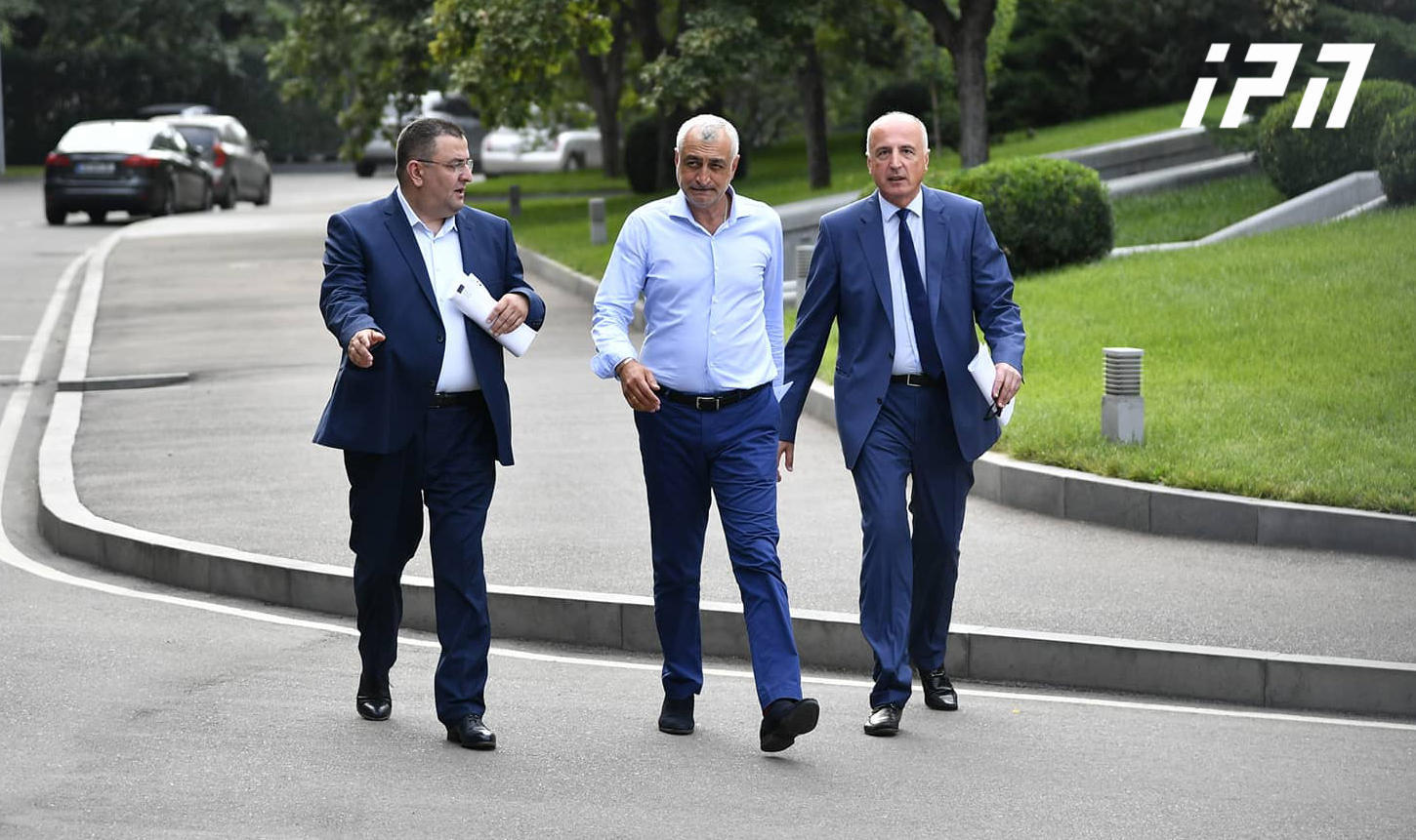 მამუკა ხაზარაძე და ბადრი ჯაფარიძე გენერალურ პროკურატურაში მივლენ