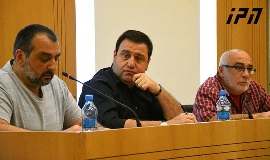 დავით დვალი - „რუსთავი 2“ არის უკიდურესად კრიტიკული ტელევიზია, რომელიც ახლა ჰაერივით სჭირდება ქვეყანას