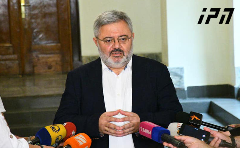 დავით უსუფაშვილი - როცა ტელევიზია ერთი პოლიტიკური დაჯგუფებიდან მეორე დაჯგუფების ხელში გადადის, ამით საზოგადოება  ვაი-ს გაეყრება და ვუი-ს შეეყრება ხოლმე