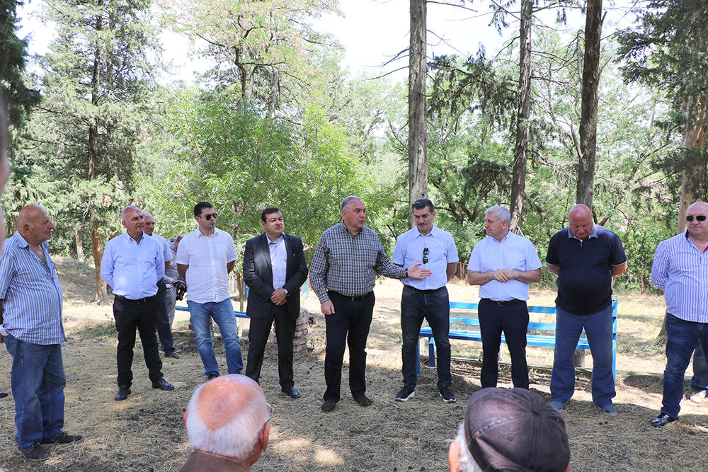 ჯანდაცვის მინისტრის პირველი მოადგილე ზაზა ბოხუა თეთრიწყაროს მოსახლეობას შეხვდა