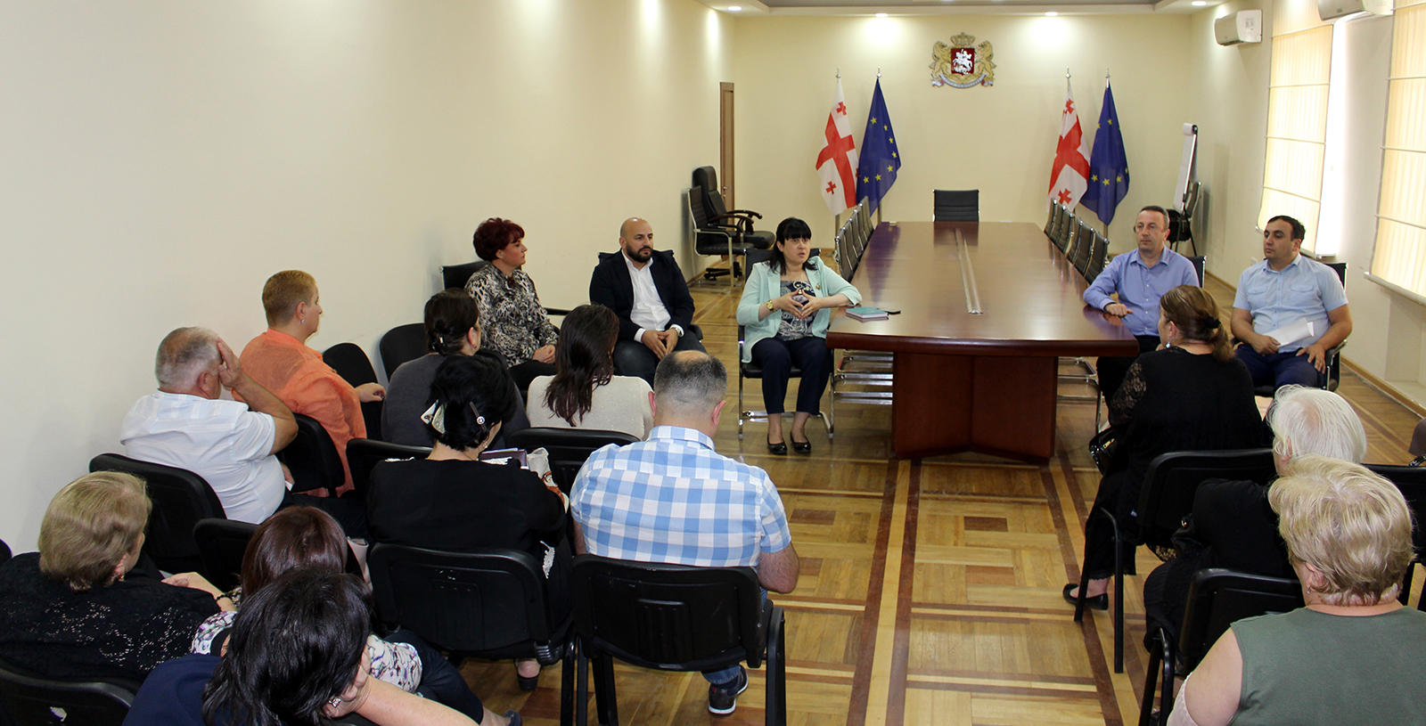 ჯანდაცვის მინისტრის მოადგილე ოზურგეთის პირველადი ჯანდაცვის რგოლის წარმომადგენლებს შეხვდა