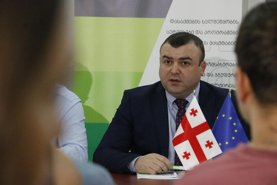 სოცმომსახურების სააგენტოს დირექტორის მოადგილე - სოცმუშაკების სამუშაო პირობების გასაუმჯობესებლად მყისიერი ნაბიჯები გადაიდგა