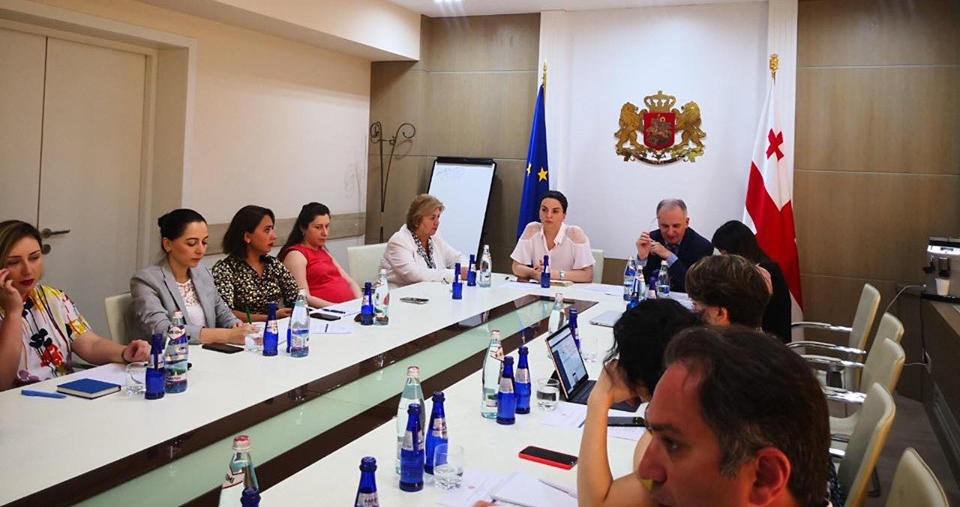 გენდერული თანასწორობის, ქალთა მიმართ ძალადობისა და ოჯახში ძალადობის საკითხებზე მომუშავე უწყებათაშორისი კომისიის მეორე სხდომა გაიმართა