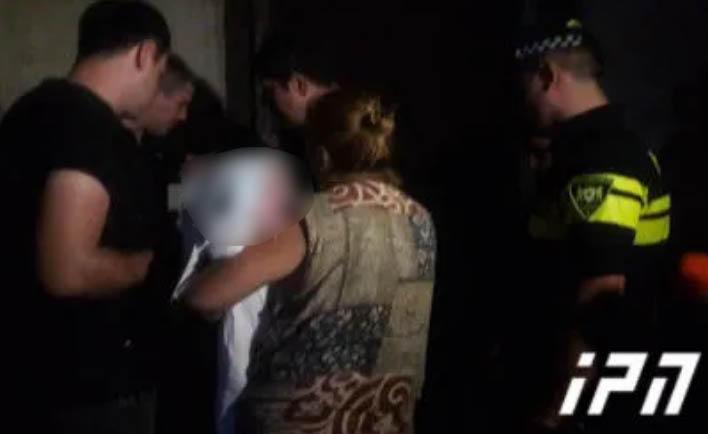 ვაშლიჯვარში, ერთ-ერთ შენობაში მცხოვრები დევნილები და სოციალურად დაუცველები შესაბამის სამსახურებს დახმარებას სთხოვენ