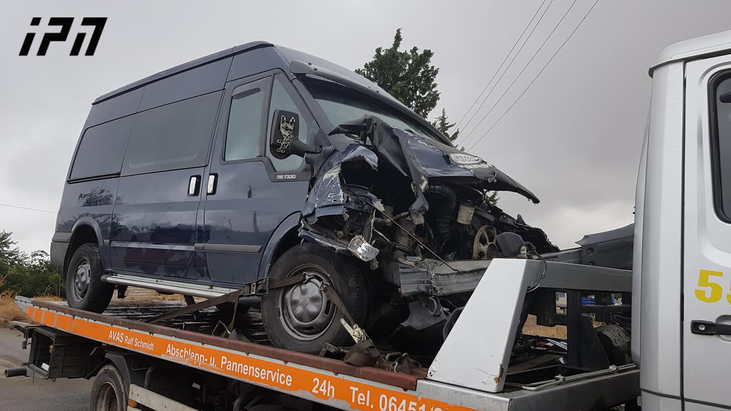 სოფელ თელეთთან ავარიის შედეგად 2 ადამიანი დაიღუპა და 20 დაშავდა