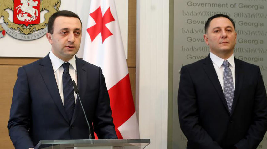 თავდაცვის მინისტრის თანამდებობას ირაკლი ღარიბაშვილი, შს მინისტრის პოსტს კი ვახტანგ გომელაური დაიკავებს