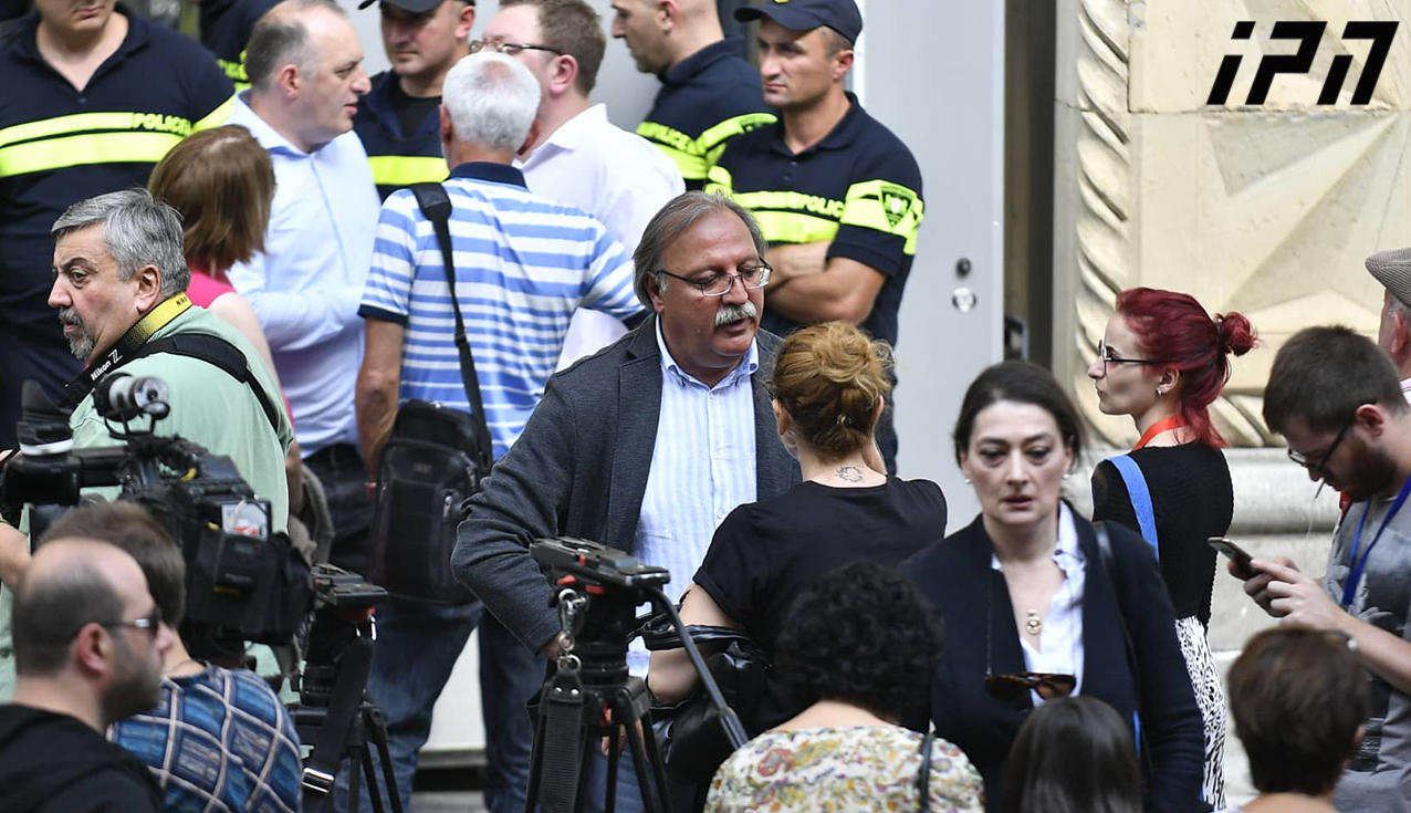 გრიგოლ ვაშაძე - გახარიას წარდგენა პრემიერის პოსტზე ჩვენი საზოგადოებისთვის შეფურთხებაა - გაერთიანებული ოპოზიციის ყველა მხარდამჭერი დღეს შევიკრიბოთ პარლამენტთან