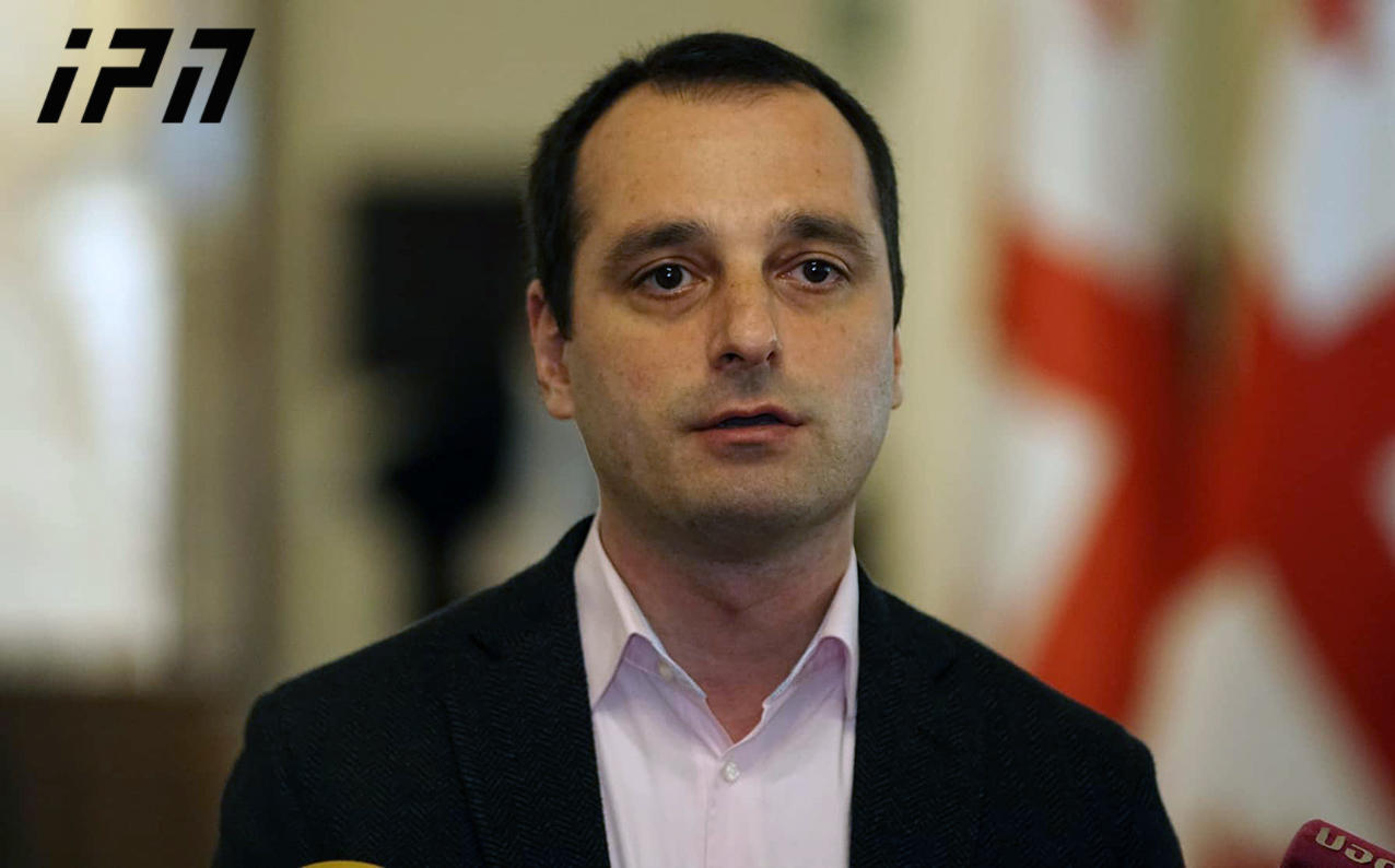 ირაკლი აბესაძის განცხადებით, თვითიზოლაციისა და კარანტინის წესების დაცვისთვის, შესაძლოა, გარკვეული ღონისძიებების გამკაცრება აუცილებელი გახდეს