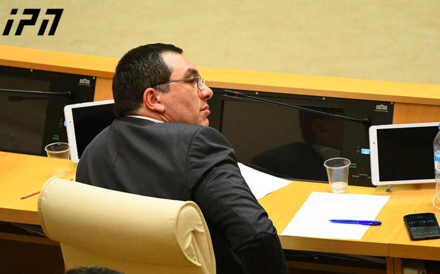 გიგა ბოკერია - ვიდრე ვითარებას დაძაბავთ, გაიაზრეთ, რა მოჰყვება ამას თქვენთვის - ვინც თეთრხელთათმანიანები ხართ, მდინარაძის მეთაურობით, არ ხართ მზად ამ სცენარისთვის