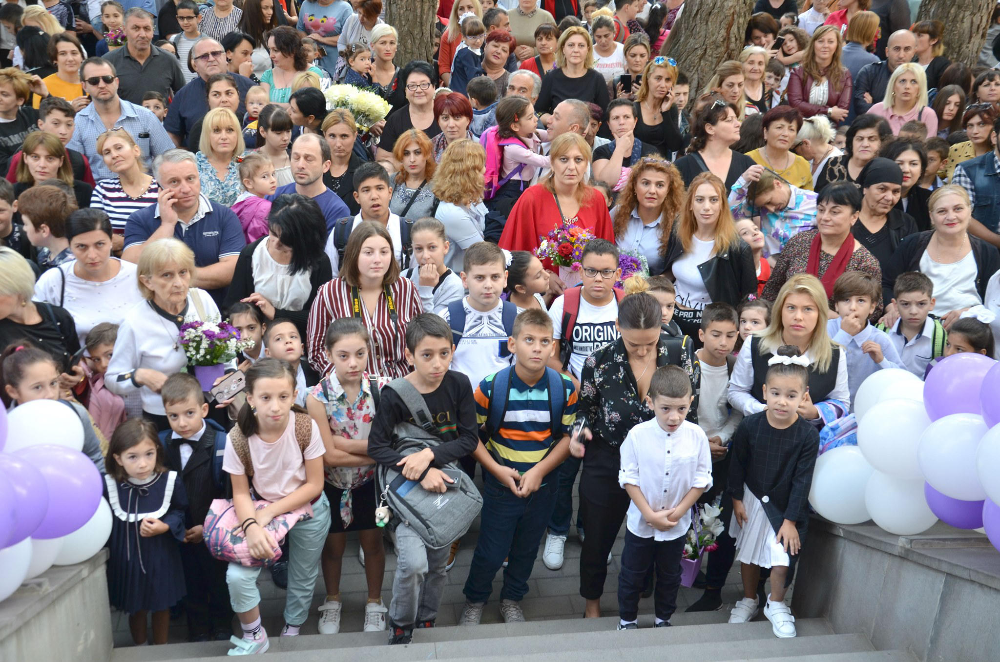 კობა კობალაძემ ავჭალის სამაჟორიტარო ოლქში მდებარე სკოლებსა და ბაღებს სასწავლო პროცესის დაწყება მიულოცა