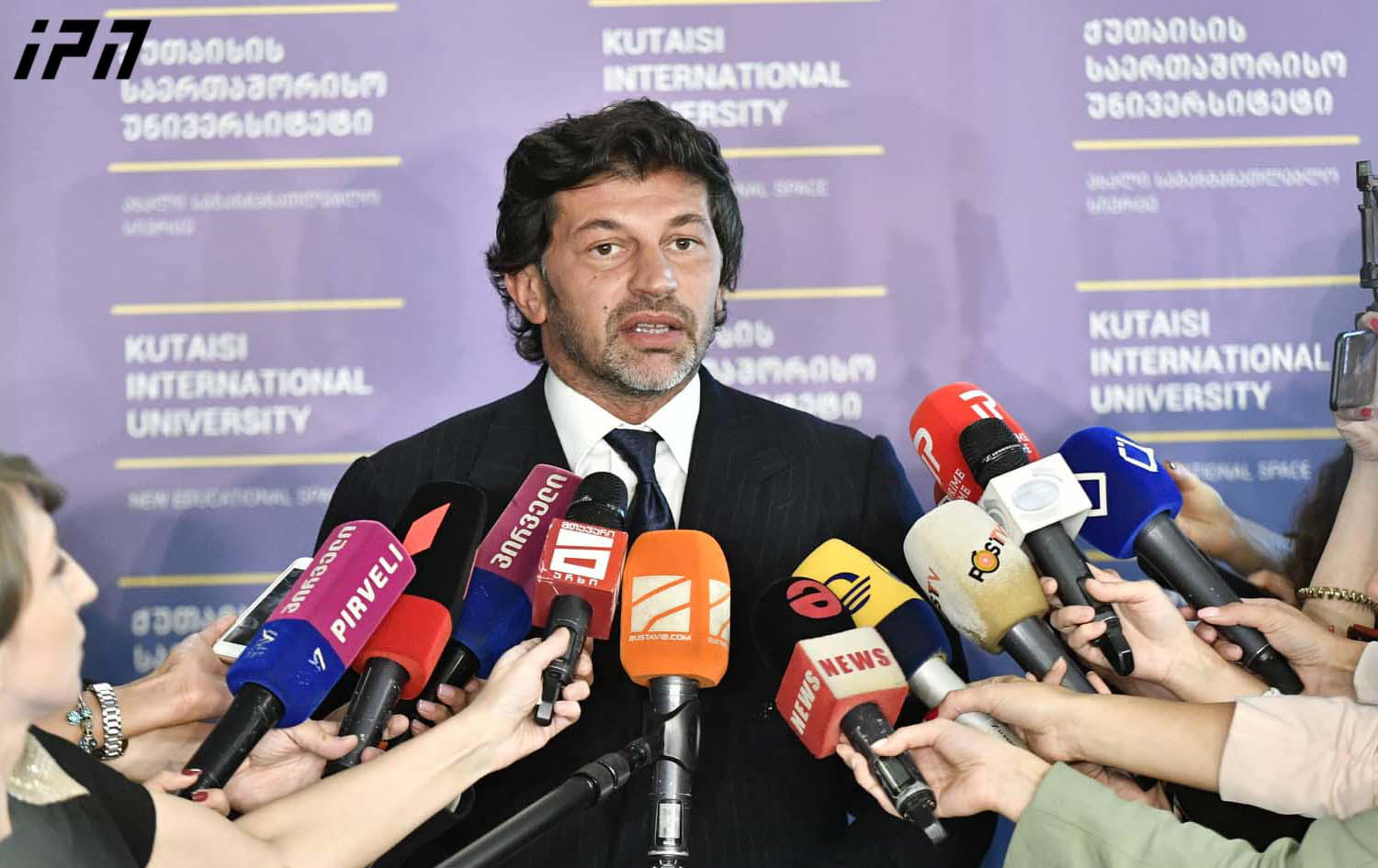კახა კალაძე მიიჩნევს, რომ  ეკონომიკის სამინისტროს ენერგეტიკა უნდა გამოეყოს და ცალკე უწყებად ჩამოყალიბდეს