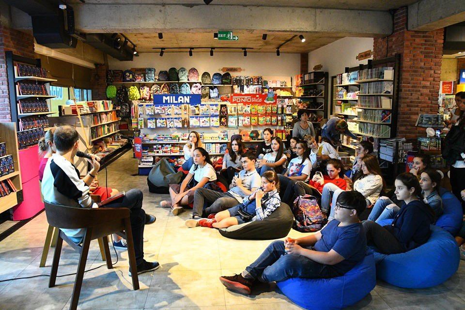 „ლიბერთინსის“ წიგნებზე ფასდაკლება გრძელდება