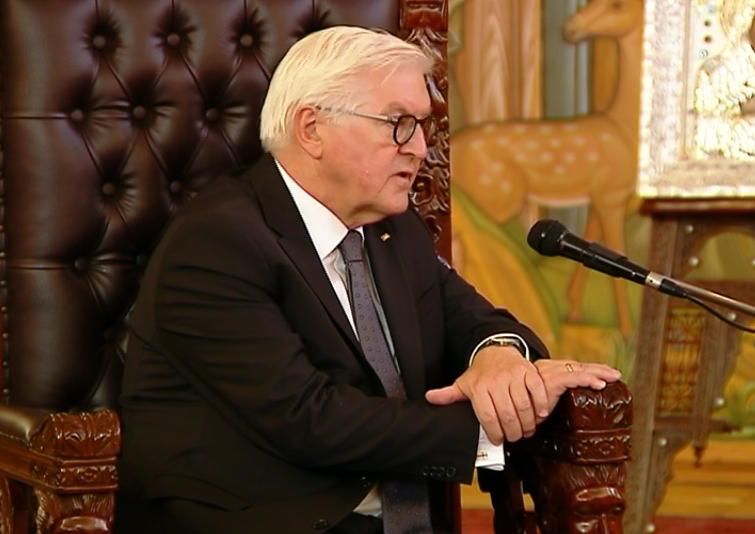German President : I know that your government is looking for a solution to the conflict through diplomacy and Russia's active involvement is inevitable