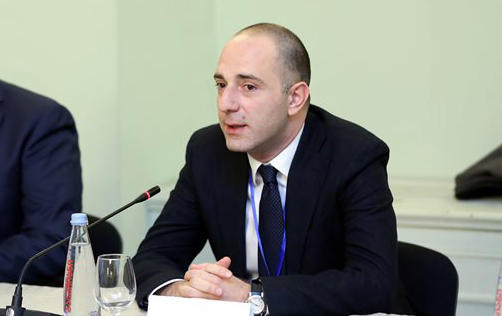 საგარეო საქმეთა მინისტრის მოადგილე მიხეილ ნინუამ თანამდებობა დატოვა