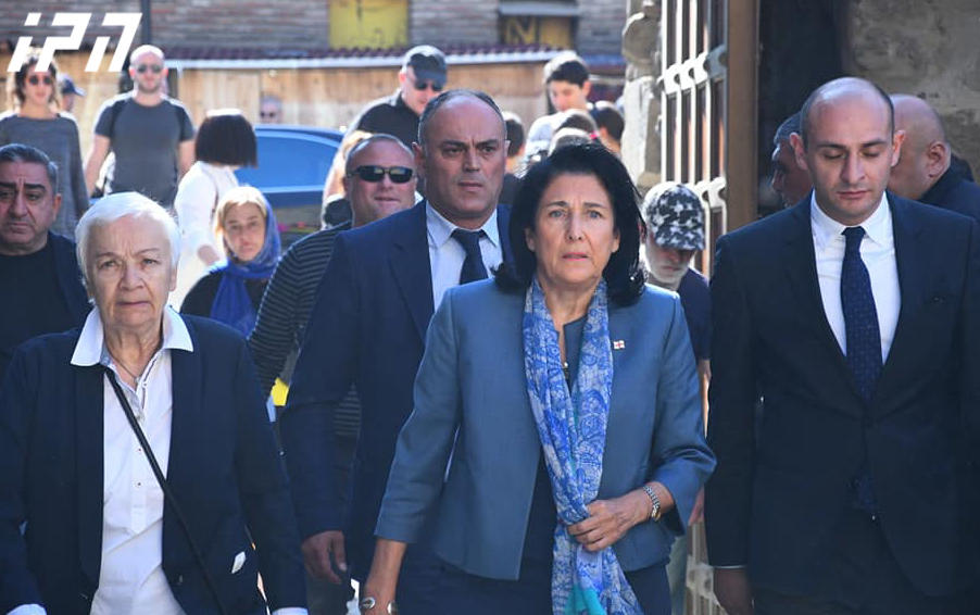 პრეზიდენტი - მინდა სრულიად საქართველოს მივულოცო სვეტიცხოვლობა - ეს არის ერთ-ერთი ნამდვილად და ჭეშმარიტად ქართული, ქრისტიანული დღესასწაული