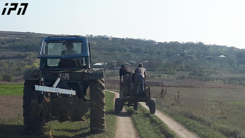 ატოცის მცხოვრები - სოფელში რეალურად სხვა ვითარებაა - ჩავრთავთ ტელევიზორს და ისეთ განცხადებებს ვისმენთ, თითქოს ატოცზე კი არა, სხვა ადგილზეა ლაპარაკი
