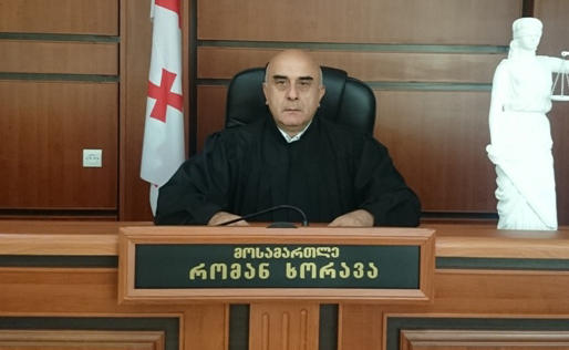 გია უდესიანისა და ზაზა გუგავას ადვოკატებმა მოსამართლე რომან ხორავას აცილების შუამდგომლობა დააყენეს