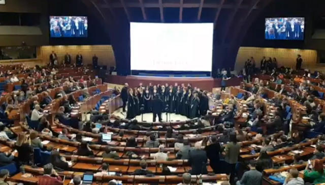 ევროსაბჭოში მსოფლიო დემოკრატიის ფორუმზე "ლალე" შესრულდა