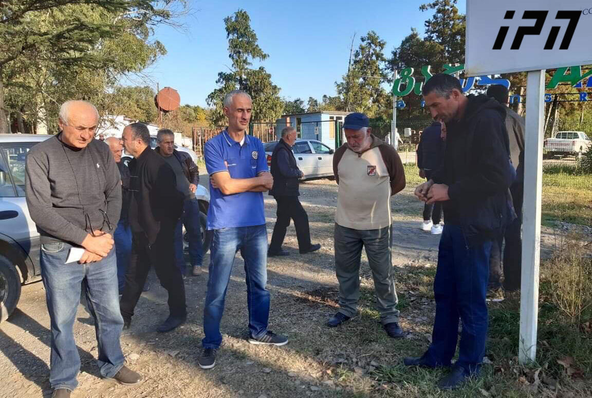 ფოთში, სახელფასო ანაზღაურების მოთხოვნით, საკანალიზაციო სისტემის სარეაბილიტაციო სამუშაოებზე დასაქმებული 20-მდე ადამიანი გაიფიცა