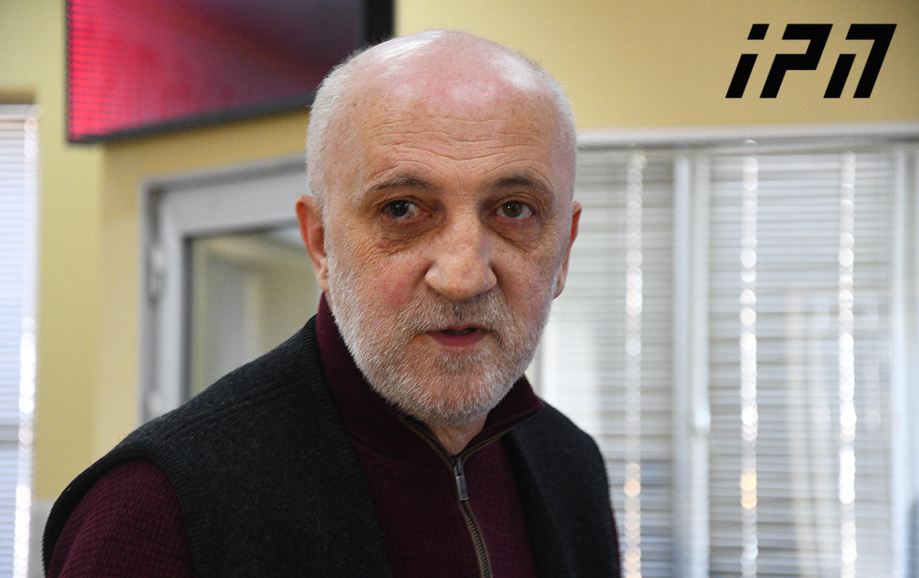 გია ხუხაშვილი  ხელისუფლებისა და ოპოზიციის გუშინდელ შეხვედრაზე -„ქართული ოცნების“ ერთადერთი ამოცანაა, ნებისმიერი გზით შეინარჩუნოს ძალაუფლება -   ამის ინსტრუმენტს კი, გარდა მაჟორიტარული არჩევნებისა, ვერაფერში ხედავენ