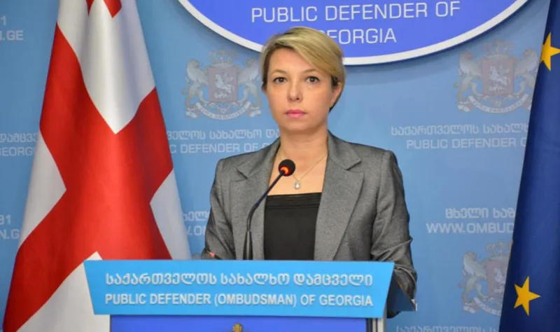 სახალხო დამცველმა ყველაზე გახმაურებული საქმეებიდან გამომდინარე, 2019 წლის ანგარიშში რამდენიმე უწყებას რეკომენდაციით მიმართა