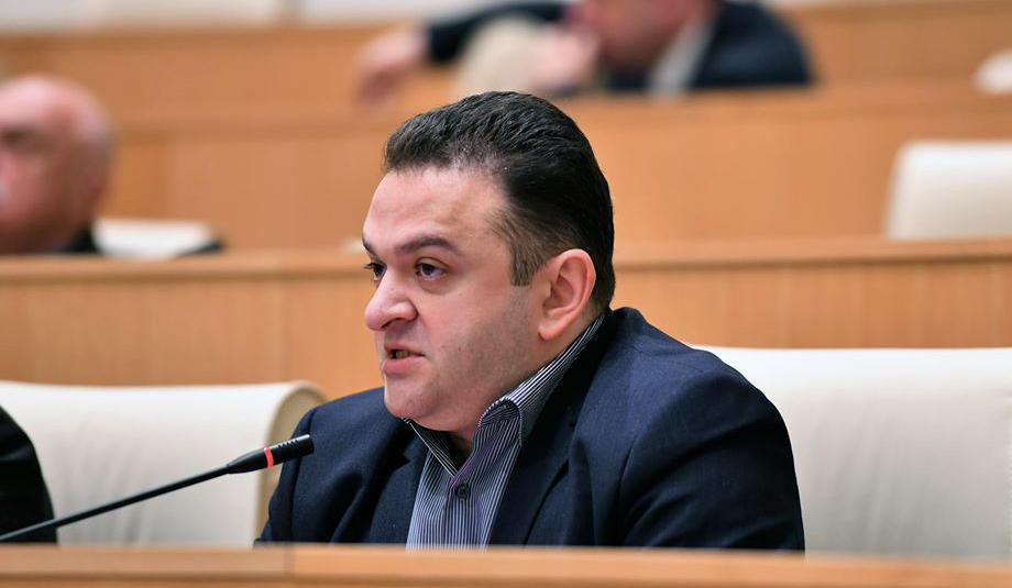გედევან ფოფხაძე ჯანდაცვის მინისტრს - ვფიქრობდი თქვენთვის მადლობა რისთვის გადამეხადა და ჯერ ვერაფრისთვის გადაგიხდით, მაგრამ თუ გადადგებით - გადაგიხდით
