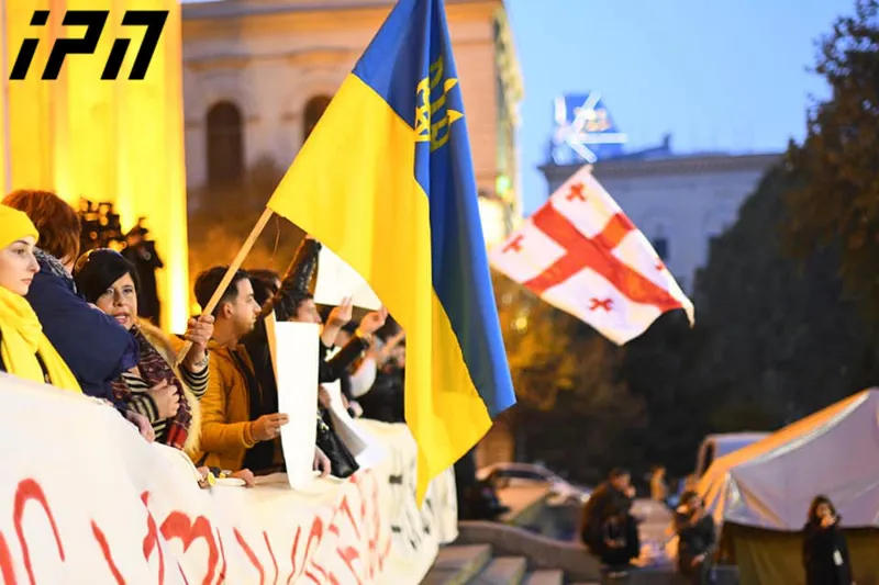 У парламента Грузии проходит протестная акция