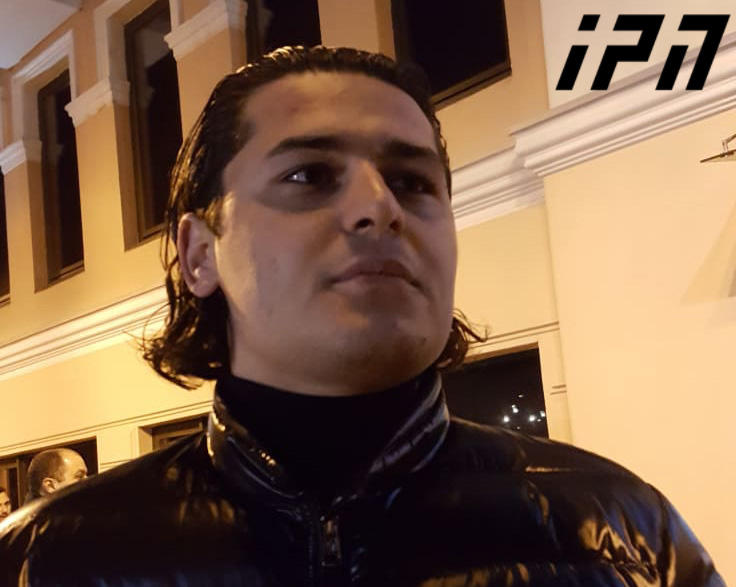 „ქართული ოცნების“ ოფისთან სოსო გოგაშვილის შვილი, ნიკა გოგაშვილი მივიდა, რომელმაც აქციის მონაწილეებს „ტერორიზმის „გამპრავებლები“ უწოდა