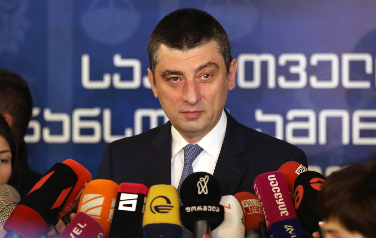 გიორგი გახარია საპენსიო სააგენტოს უფროსის გადადგომაზე - ადამიანმა თქვა მინდა წასვლაო და ძალით ხომ არ ვამუშავებთ? თან დაგვპირდა, რომ ილოცებს