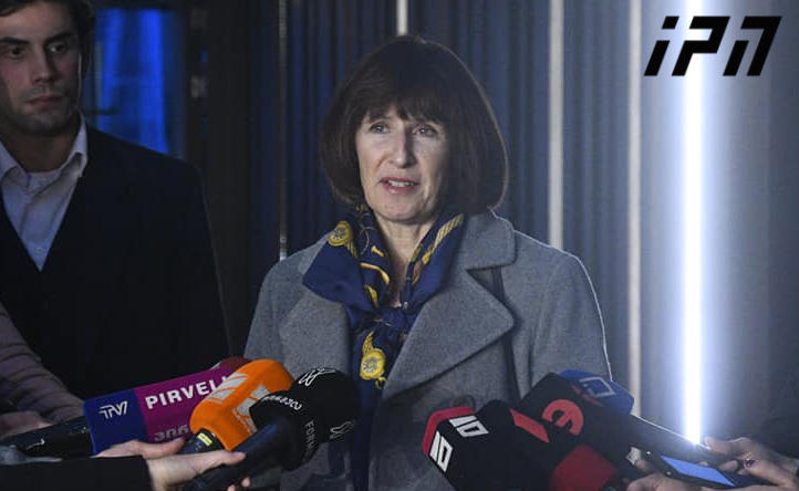 ელიზაბეთ რუდი - განვიხილეთ, რომ პოზიტიური და კრიტიკული დიალოგის შენარჩუნებისთვის, თითოეულმა პიროვნებამ და პარტიამ, რომელსაც სურს გამოხატოს თავისი სიტყვის თავისუფლება, ეს უნდა გააკეთოს კანონის დაცვით