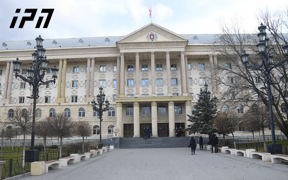 თბილისის საქალაქო სასამართლოში „რუსთავი 2“-ის დამფუძნებლების, დავით დვალისა და ჯარჯი აქიმიძის სასამართლო პროცესი გადაიდო
