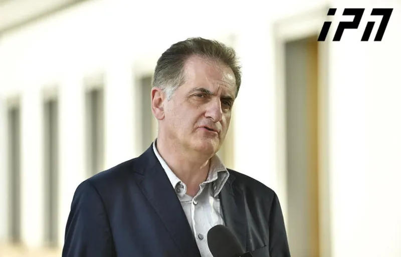 ეროვნული ბიბლიოთეკის დირექტორის თანამდებობაზე გიორგი კეკელიძეს კონსტანტინე გამსახურდია შეცვლის