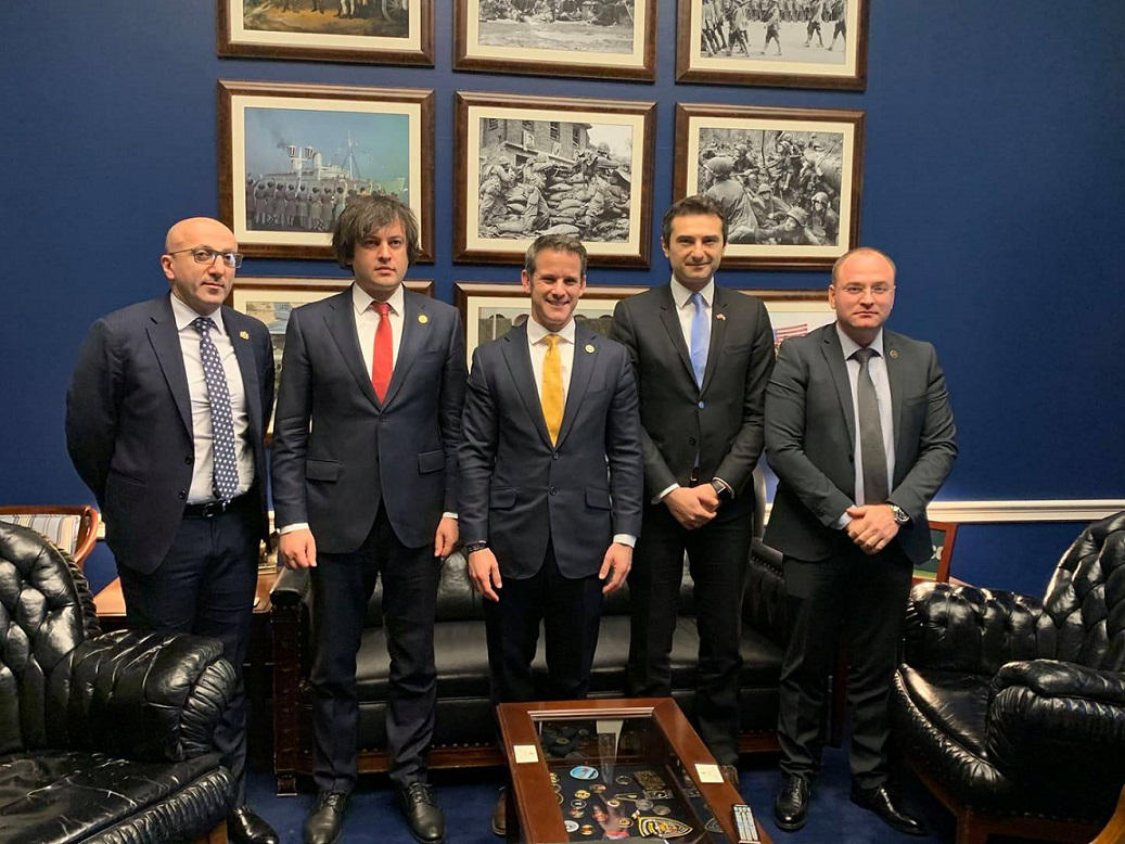 საქართველოს საპარლამენტო დელეგაცია კონგრესში შეხვედრებს მართავს