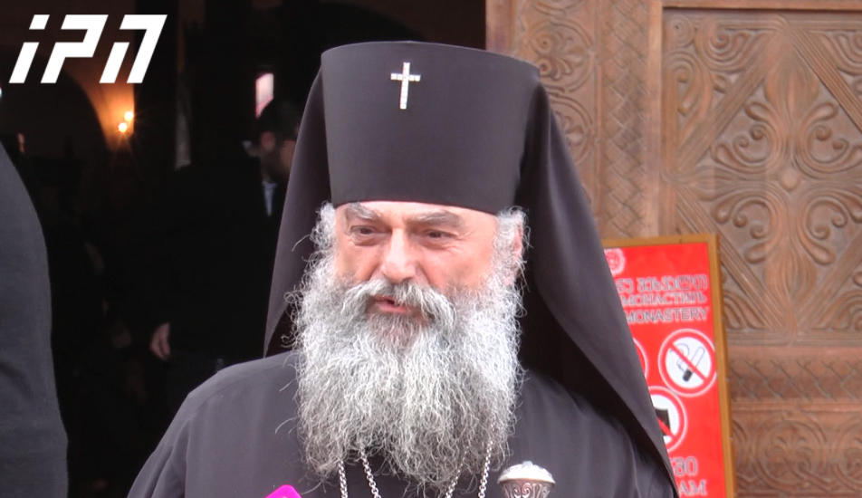 მეუფე ნიკოლოზი - რომის საყდრის ფაქტობრივად მეორე პირია ჩამოსული, რომელმაც არ გამოვრიცხავ, რომ დიდი როლი შეასრულა ვაჟა გაფრინდაშვილის გათავისუფლებაში