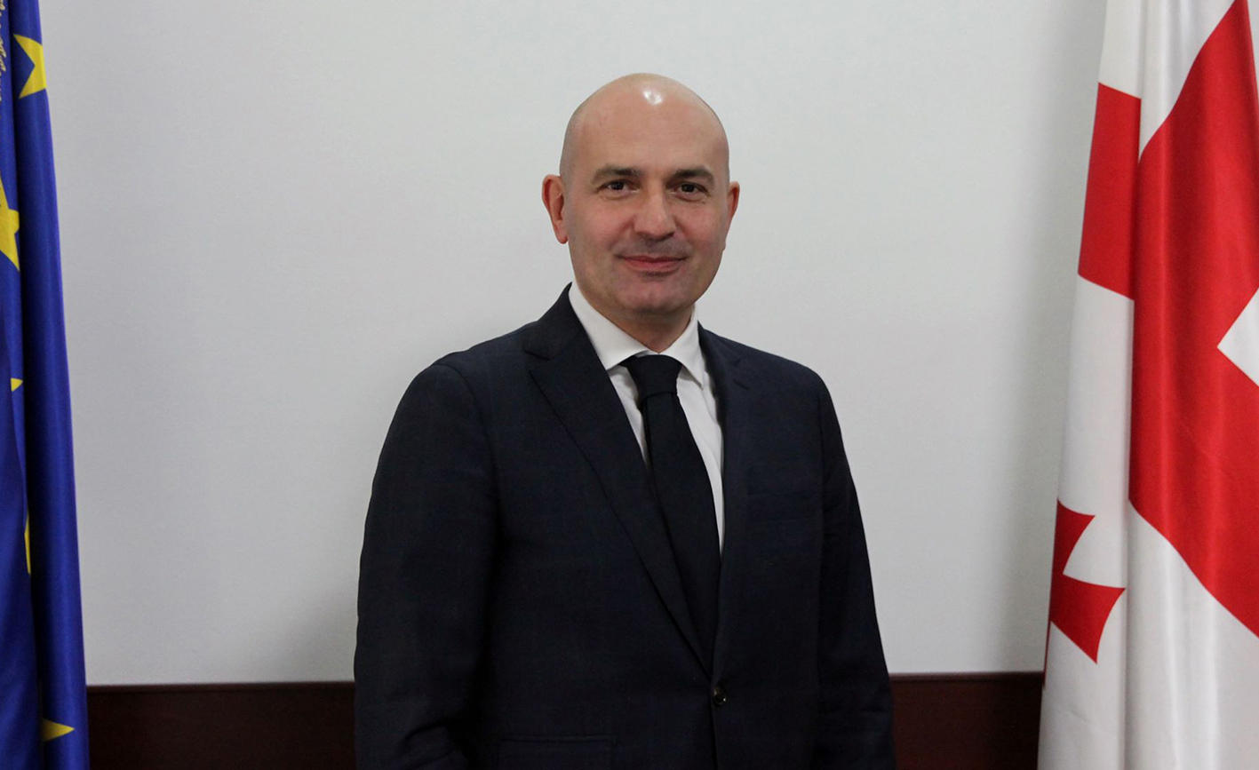 აფხაზეთის მთავრობის თავმჯდომარე საქართველოს მოქალაქეებს შობა-ახალ წელს ულოცავს