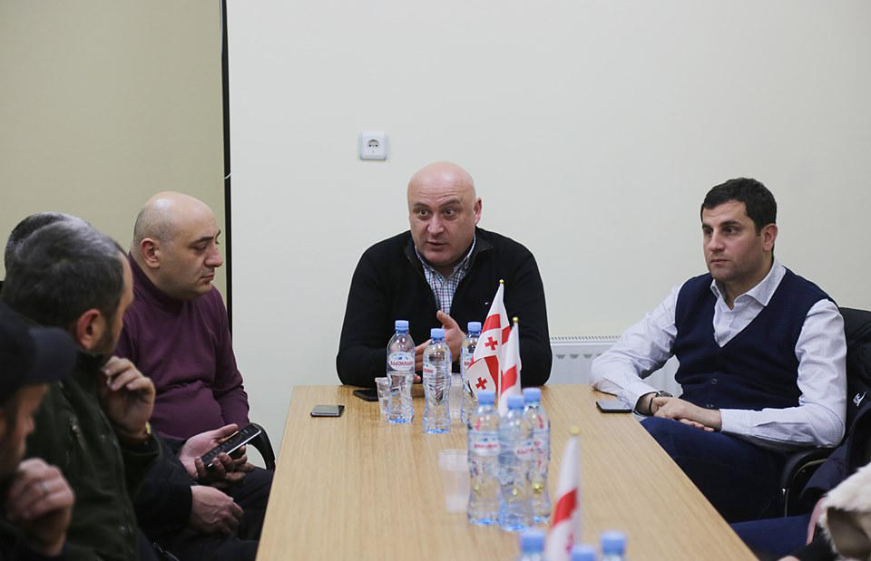 ინფრასტრუქტურის მინისტრის მოადგილემ ბაკურიანში სასტუმროების მფლობელებს წყალმომარაგების სრულად აღდგენის მიზნით მიმდინარე სამუშაობის შესახებ ინფორმაცია მიაწოდა
