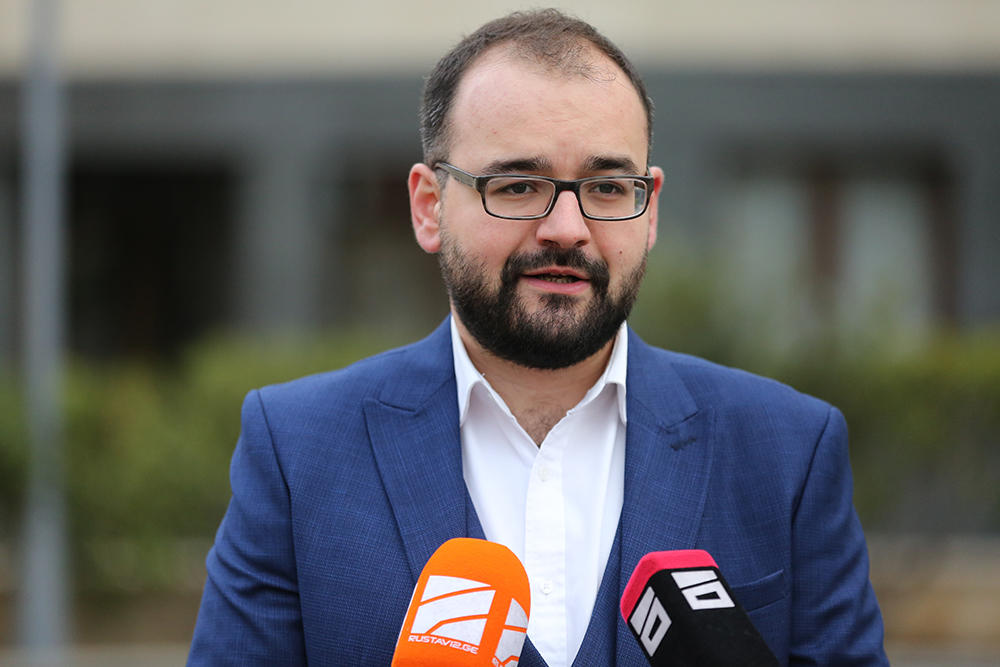 გრიგოლ გეგელიას განცხადებით, მთავრობის მიერ დაანონსებული სოციალური დახმარების პაკეტი მოქალაქეების დაცინვაა