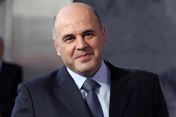 რუსეთის პრემიერი ქვეყნის მოქალაქეებს მოუწოდებს, საზღვარგარეთ დასვენება არ დაგეგმონ